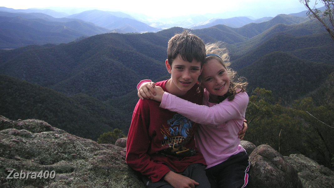 09-Jayden & Sasha take in the views from McMillans Lookout.JPG